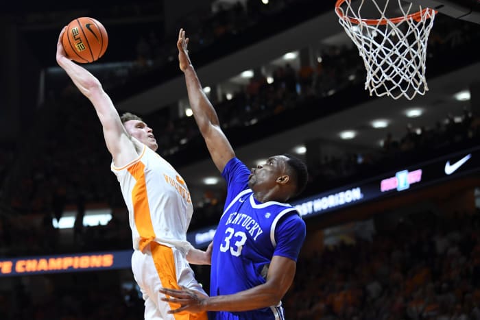 Tennessee Volunteers G Dalton Knecht during the loss to Kentucky. (Photo by Caitie McMekin of the News Sentinel)